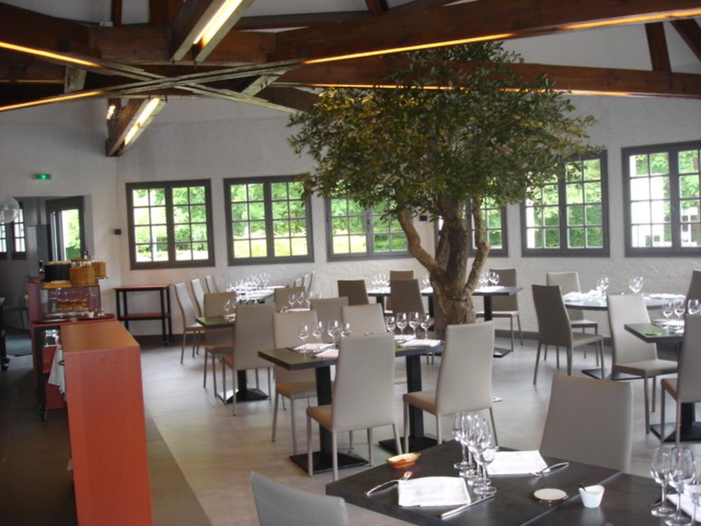 Hotel-Restaurant Du Lac Жу-ле-Тур Экстерьер фото